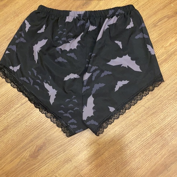 SHEIN Bat Pajama Set - Picture 2 of 7